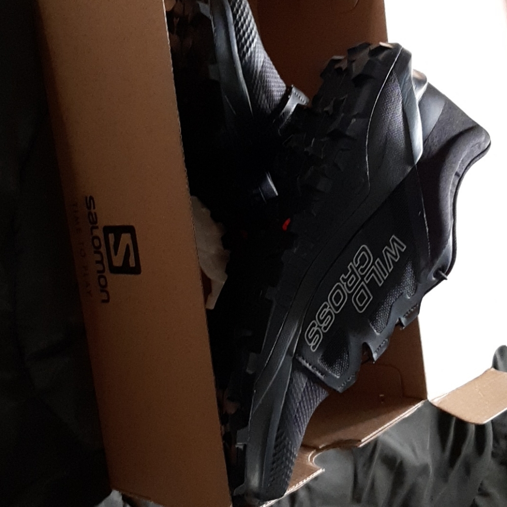 Salomon Wild Cross Running Shoe
